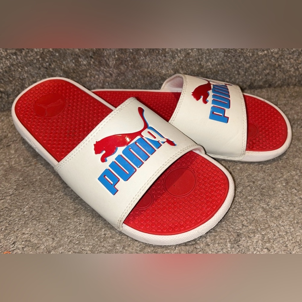 Kids Puma Slides, Size 6